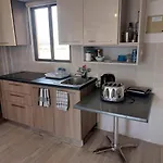 Danit Apartmnt By The Sea Apartment *