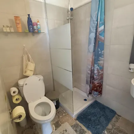 דירה Danit Apartmnt By The Sea זיגי