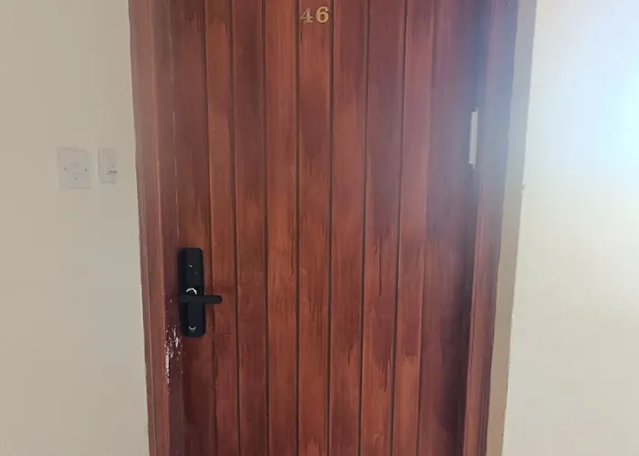 아파트 Danit Apartmnt By The Sea