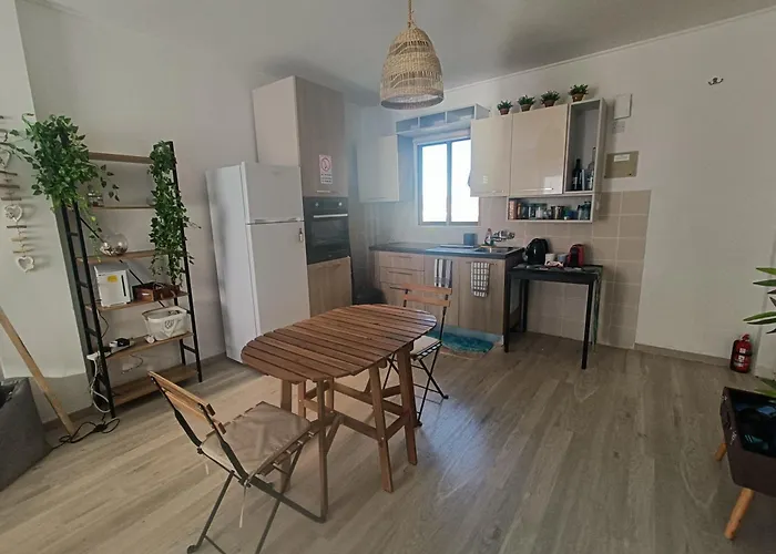 Danit Apartmnt By The Sea * Zygi