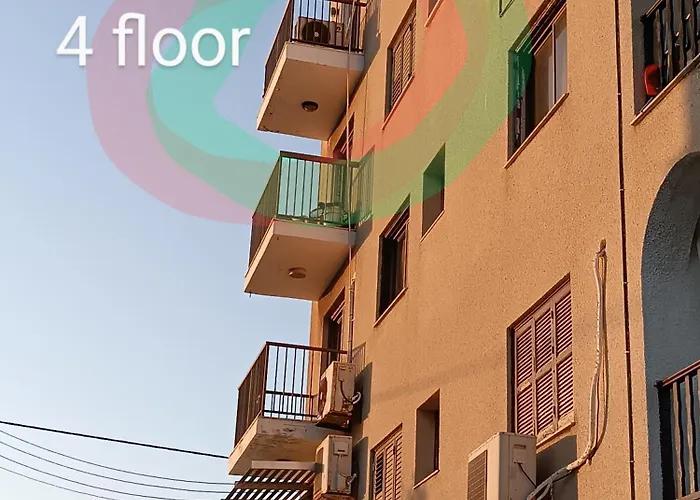 아파트 Danit Apartmnt By The Sea *